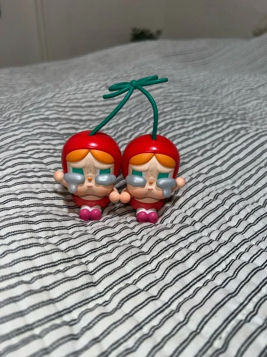 POPMART CRYBABIES - Picture 4 of 6